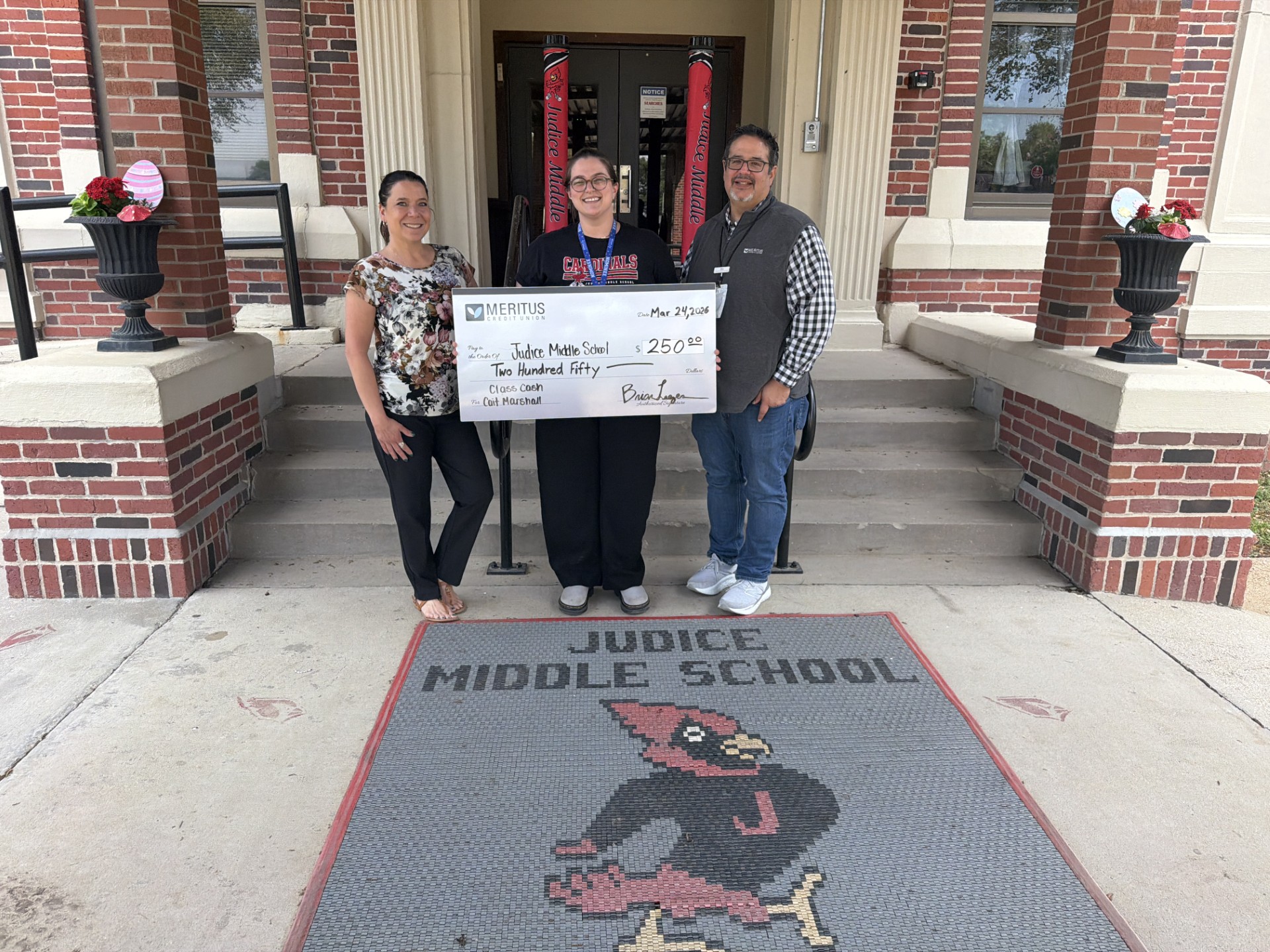 Meritus Credit Union Awards $2,500 in Class Cash to Acadiana Educators